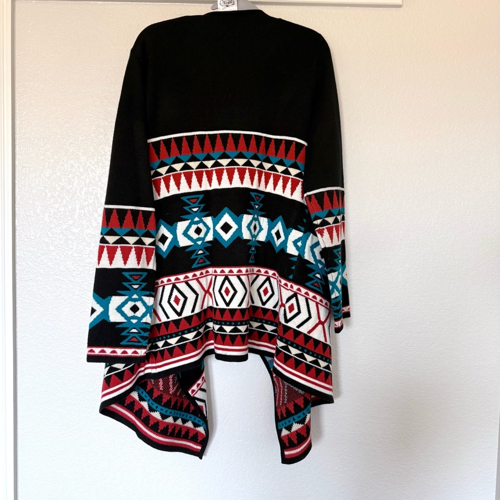 🆕 Aztec Cardigan - Picture 12 of 16